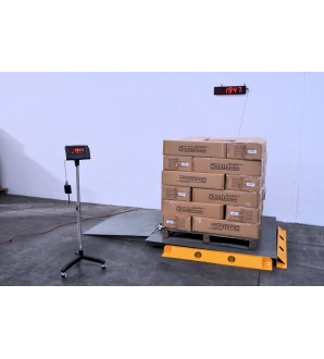 DIGIWEIGH 4' X 4' FLOOR SCALE WITH WIRELESS DUAL DISPLAY 